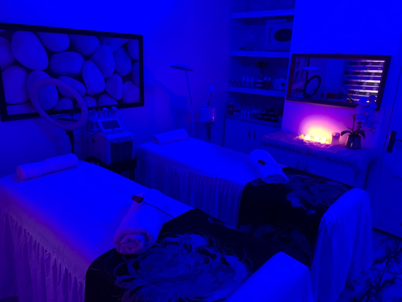 Luxury Body Scrub & Aromatherapy